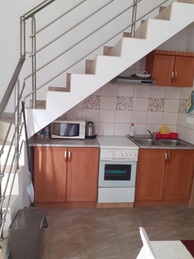 Iva Apartments Šilo Εξωτερικό φωτογραφία